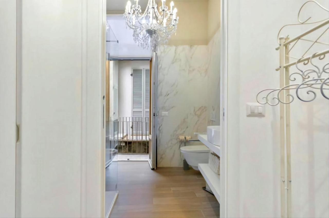 Sofia Lake Suite Комо Екстериор снимка